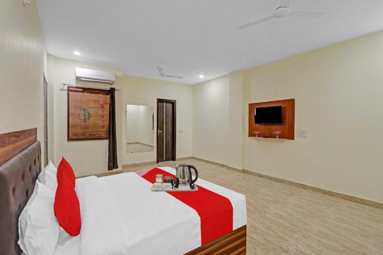Hotel O Moonshine Near Mohan Estate Metro Station New Delhi Exterior photo