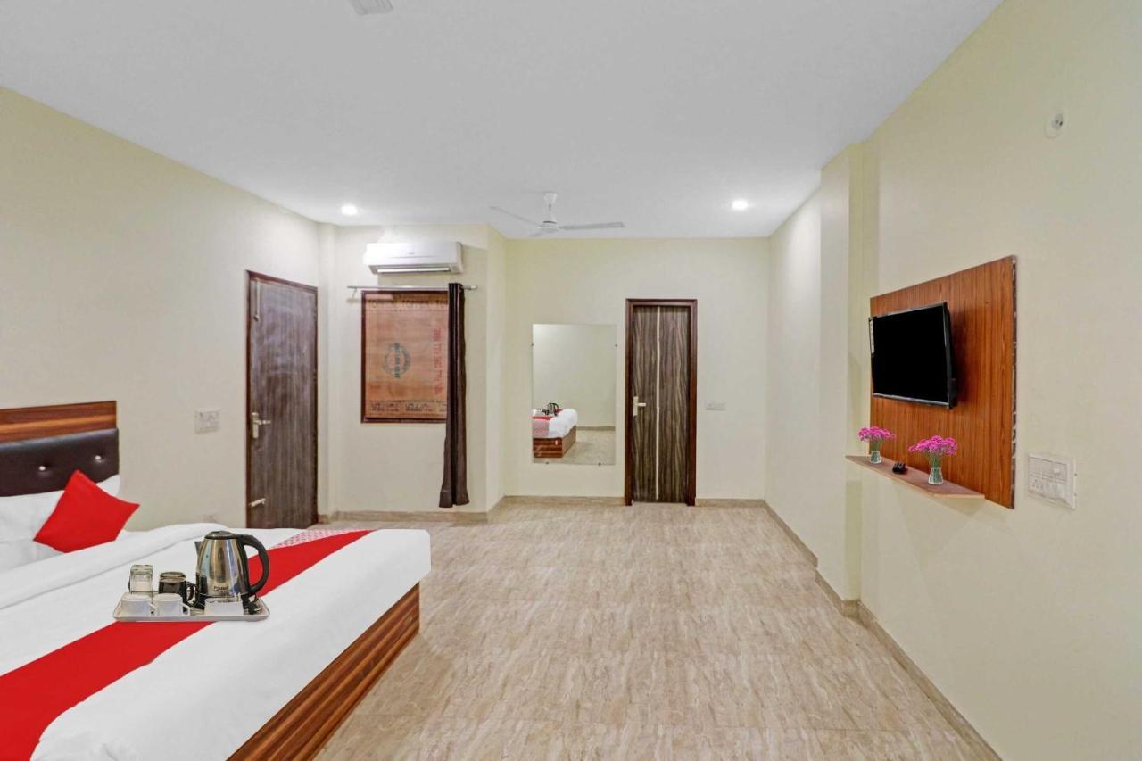 Hotel O Moonshine Near Mohan Estate Metro Station New Delhi Exterior photo